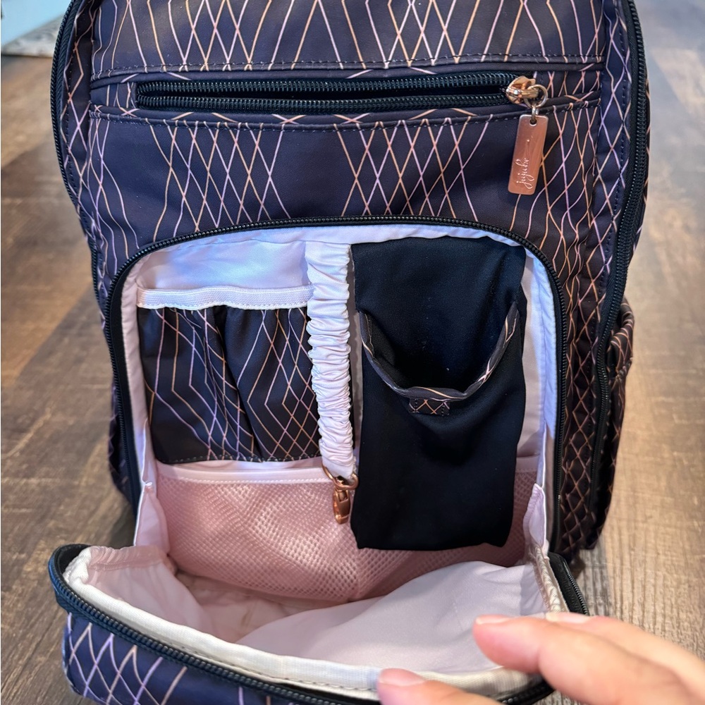 Jujube diaper bag backpack - Picture 9 of 10